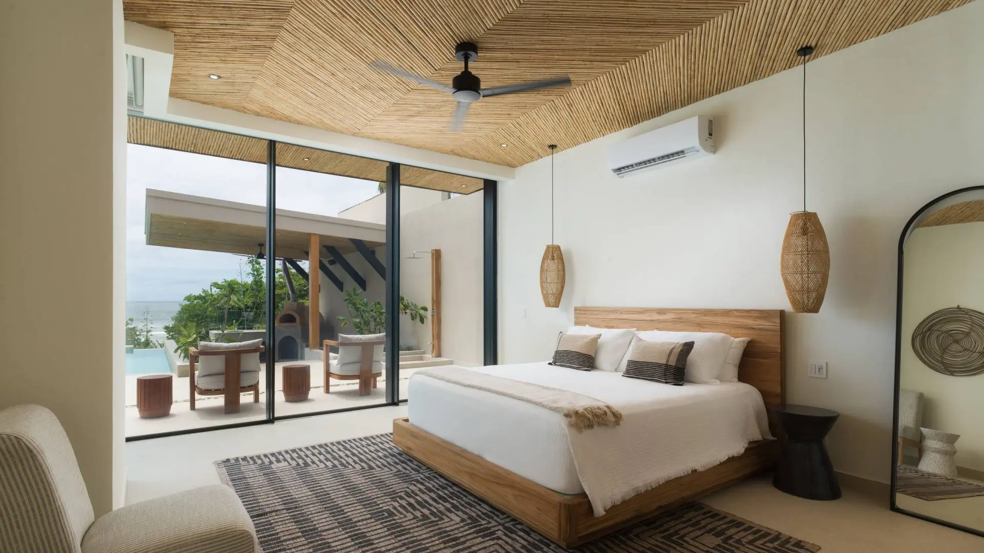 Villa Amara by the Beach - Five Star Tamarindo Luxury Rentals