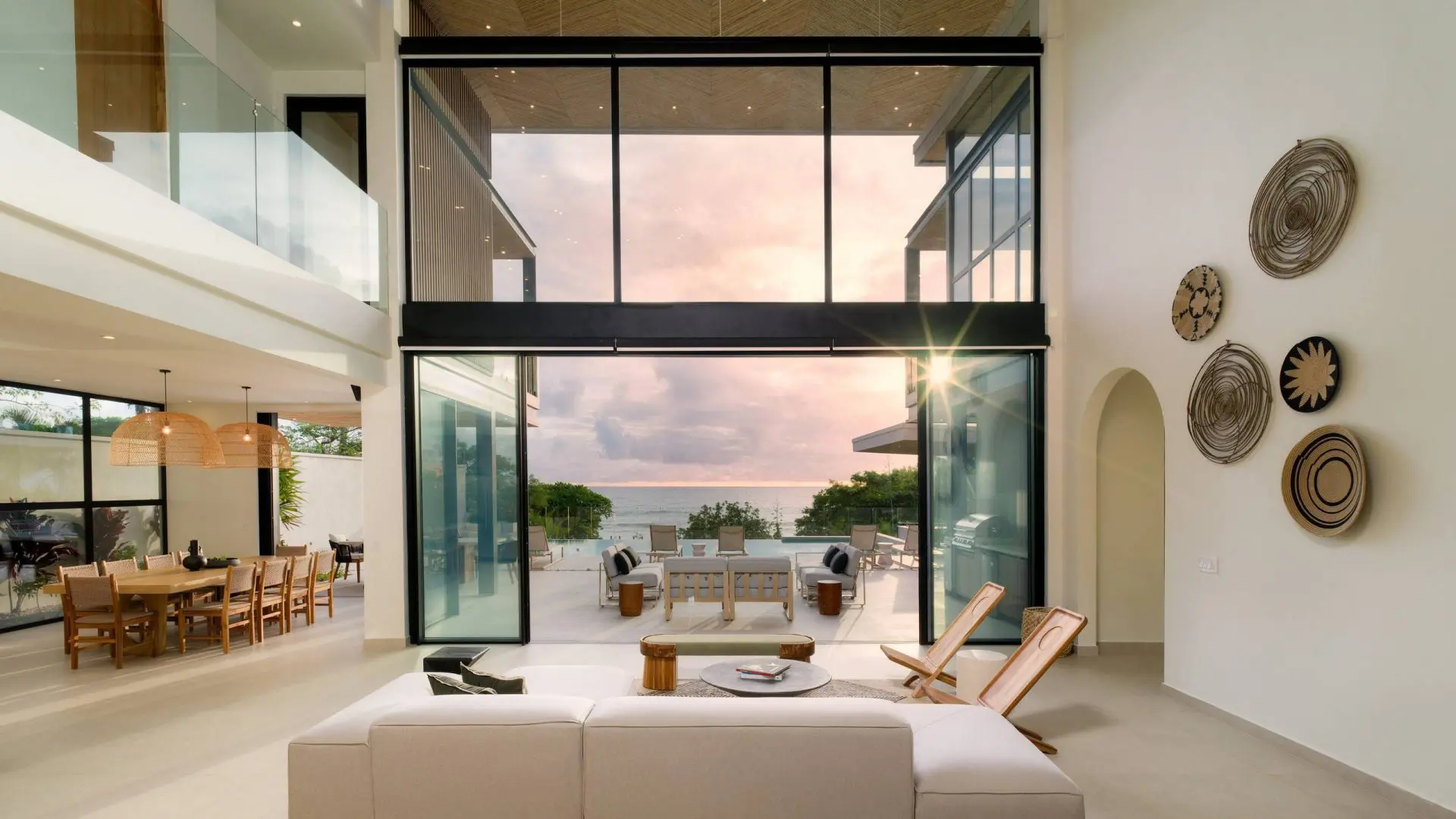 Villa Amara by the Beach - Five Star Tamarindo Luxury Rentals